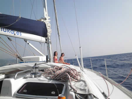 Viaggiare con singles in barca a vela